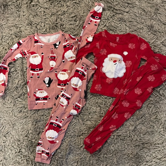 Carter’s Christmas Pajama Bundle / Lot 4T - Picture 4 of 4